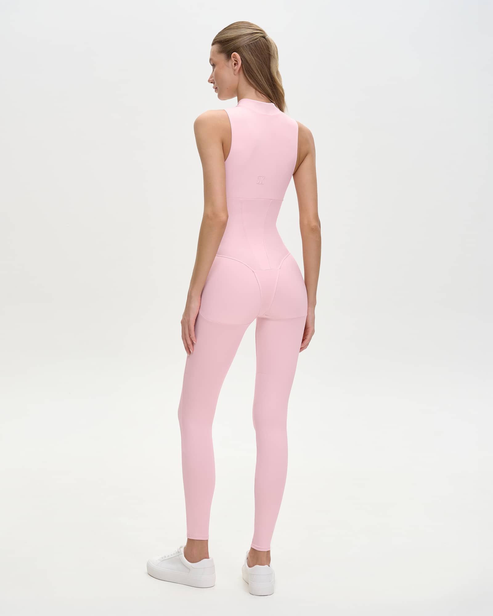 Комбинезон K.7